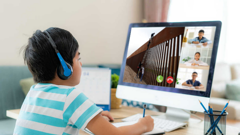 An child on a Zoom meeting